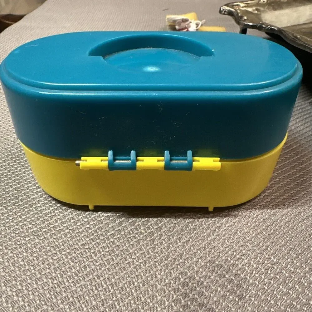 VTG 1993 Caboodles Toy Biz Mini Playset Compact Case w/ Partial Accessories Rare